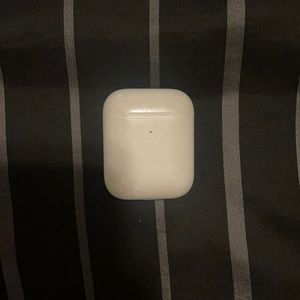 Apple wireless charging case